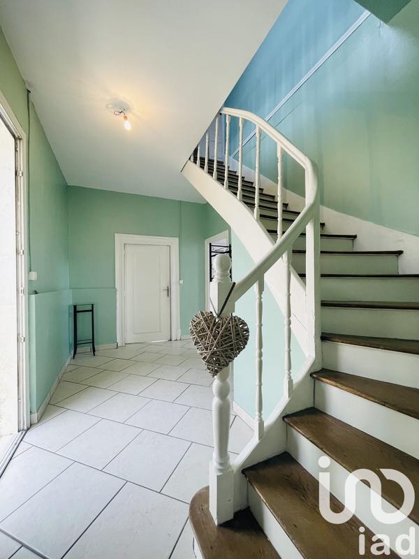 Maison de ville - 215 m² - 9 pièces