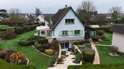 Maison - 250 m² - 8 pièces