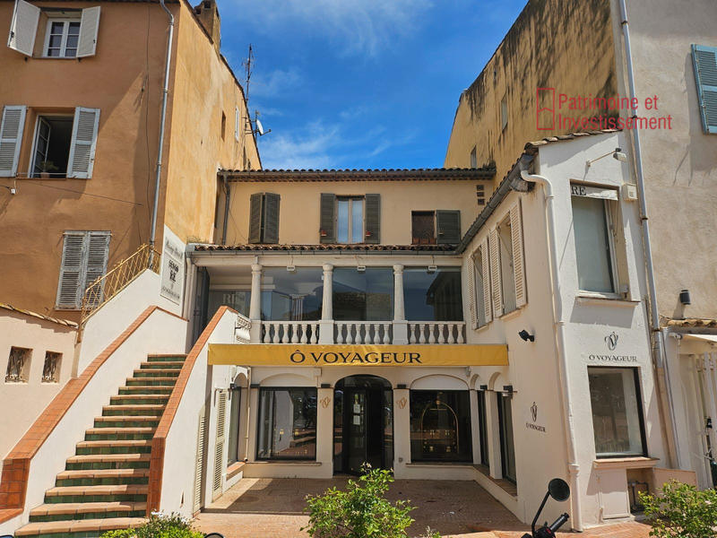 Fonds de commerce - Local commercial - 117 m²