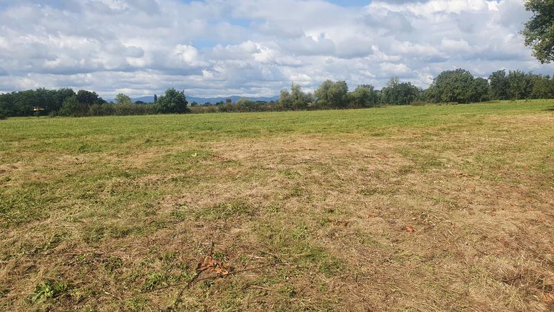 Terrain constructible - 900 m²