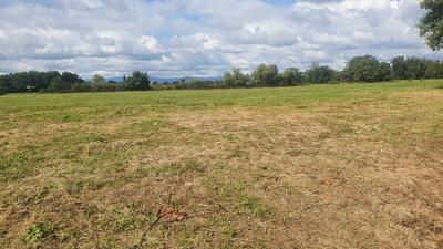 Terrain constructible - 900 m²