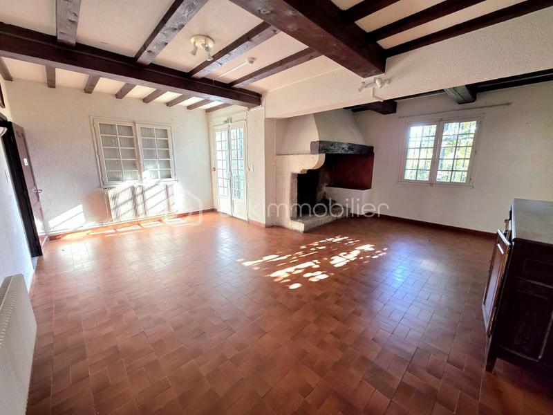 Local commercial - 99 m² - 4 pièces