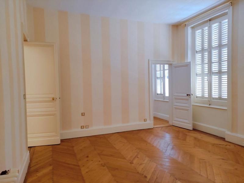 Propriété - 171 m² - 7 pièces