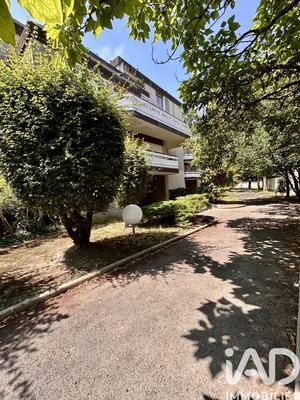 Appartement - 77 m² - 4 pièces