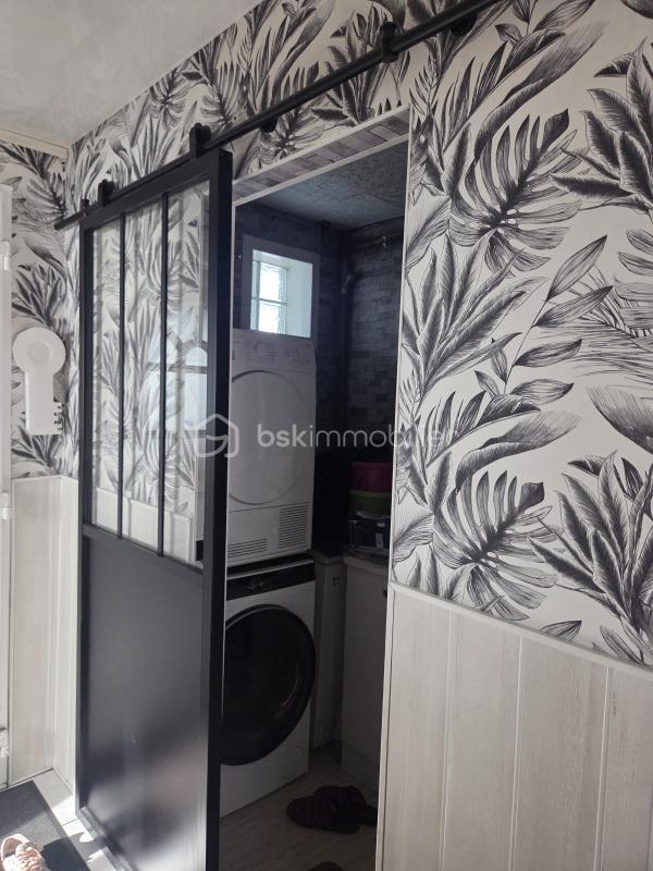 Maison - 99 m² - 5 pièces