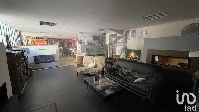 Local commercial - 229 m²