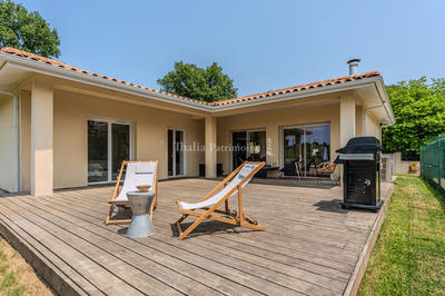 Maison - 135 m² - 6 pièces
