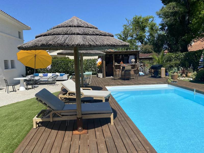 Villa - 186 m² - 8 pièces