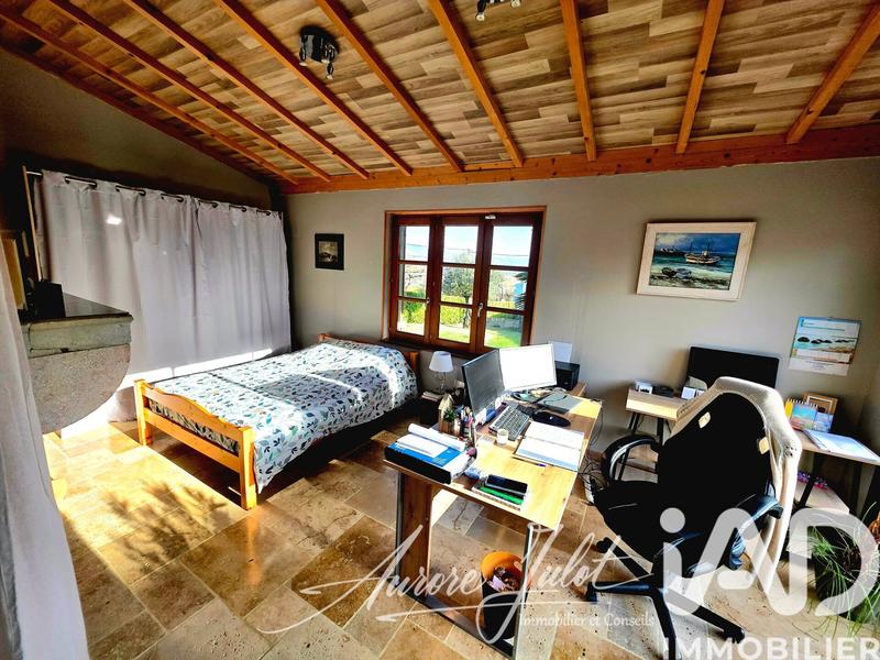 Maison - 138 m² - 5 pièces