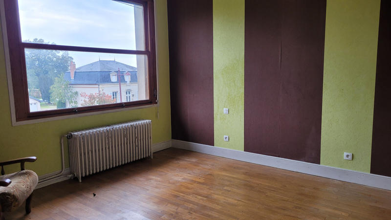 Maison - 215 m² - 8 pièces