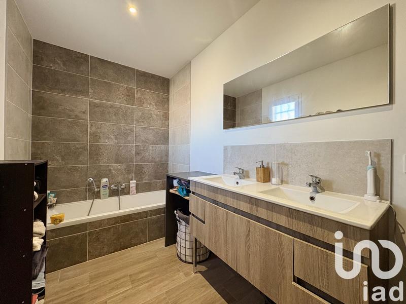 Maison - 96 m² - 4 pièces