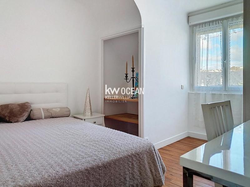 Maison - 192 m² - 8 pièces