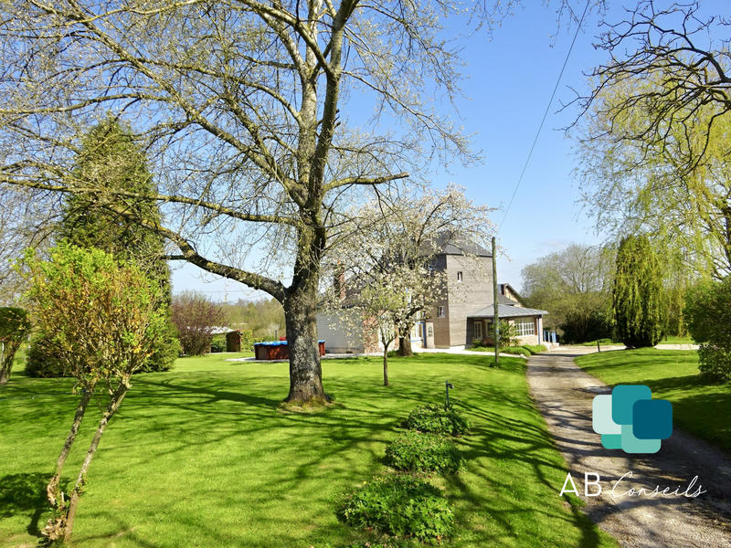 Maison ancienne - 206 m² - 7 pièces