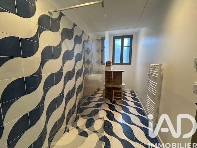 Appartement - 90 m² - 5 pièces