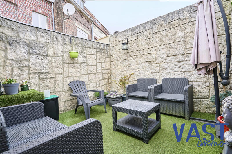 Maison - 83 m² - 4 pièces