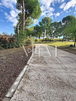 Maison - 191 m² - 5 pièces