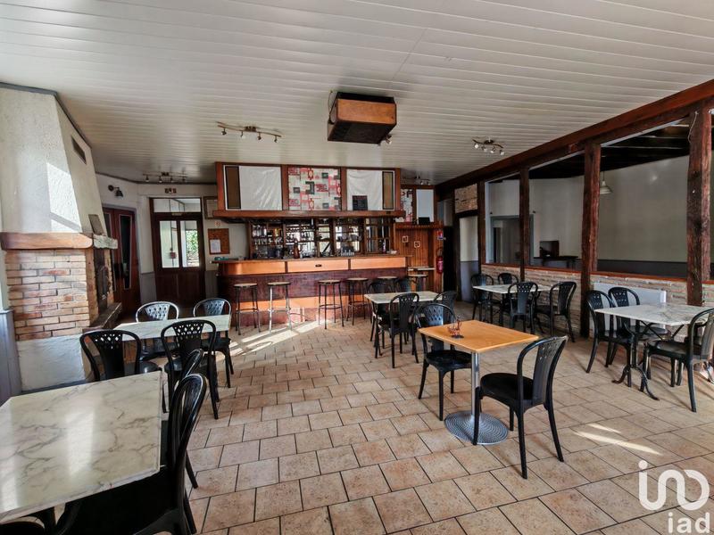 Maison - 350 m² - 6 pièces