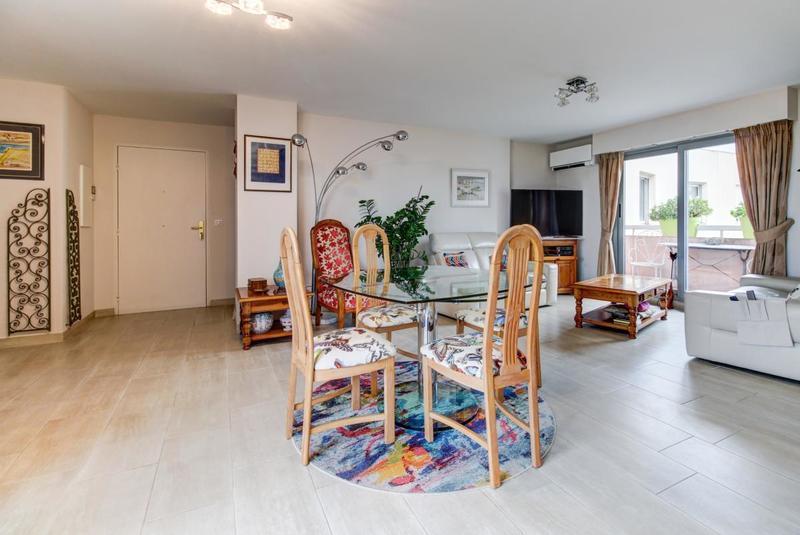 Appartement - 91 m² - 4 pièces