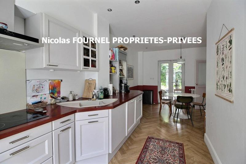 Propriété - 275 m² - 8 pièces