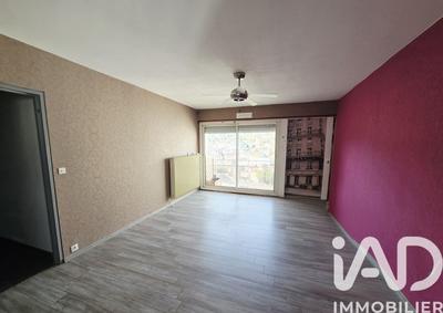 Appartement - 81 m² - 4 pièces