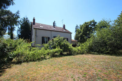 Maison - 138 m² - 5 pièces