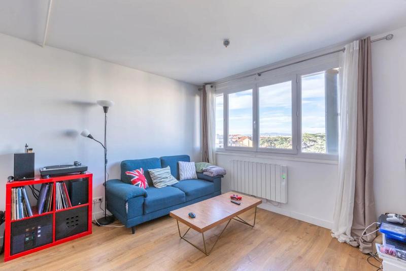 Appartement - 57 m² - 3 pièces