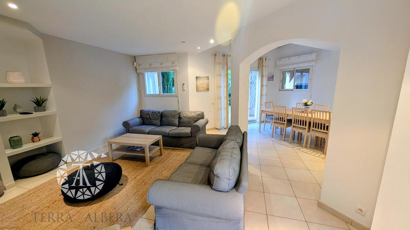 Villa - 142 m² - 5 pièces