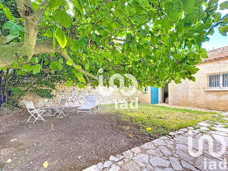 Maison - 186 m² - 9 pièces