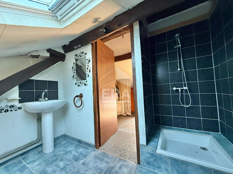 Maison - 96 m² - 4 pièces