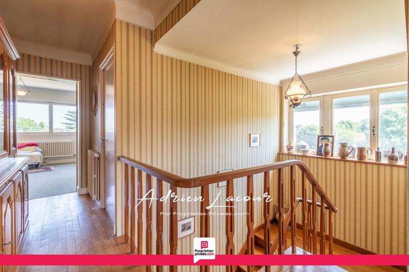 Maison - 148 m² - 7 pièces