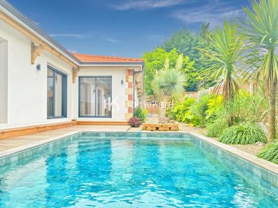 Villa - 150 m² - 5 pièces