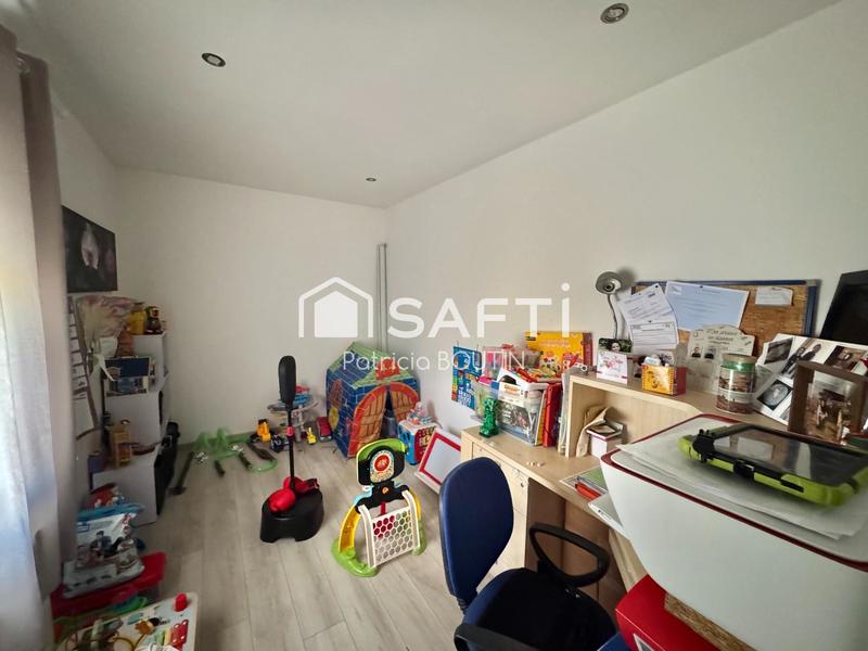 Maison - 121 m² - 5 pièces