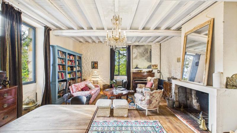 Propriété - 265 m² - 10 pièces