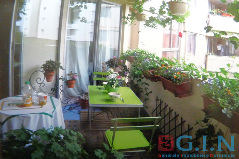 Appartement - 98 m² - 5 pièces