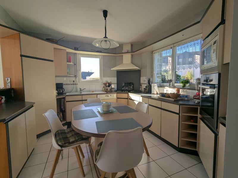 Maison traditionnelle - 130 m² - 6 pièces