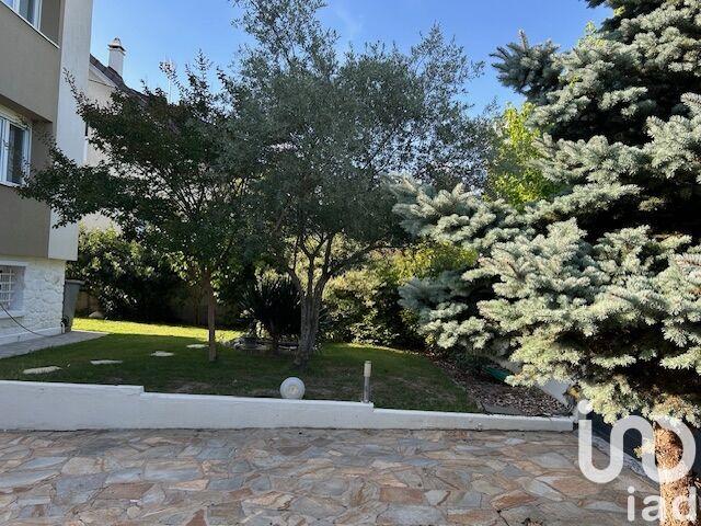 Maison - 121 m² - 5 pièces