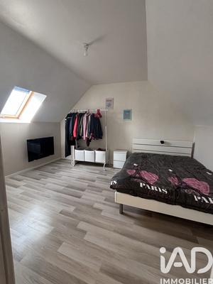 Maison - 85 m² - 4 pièces