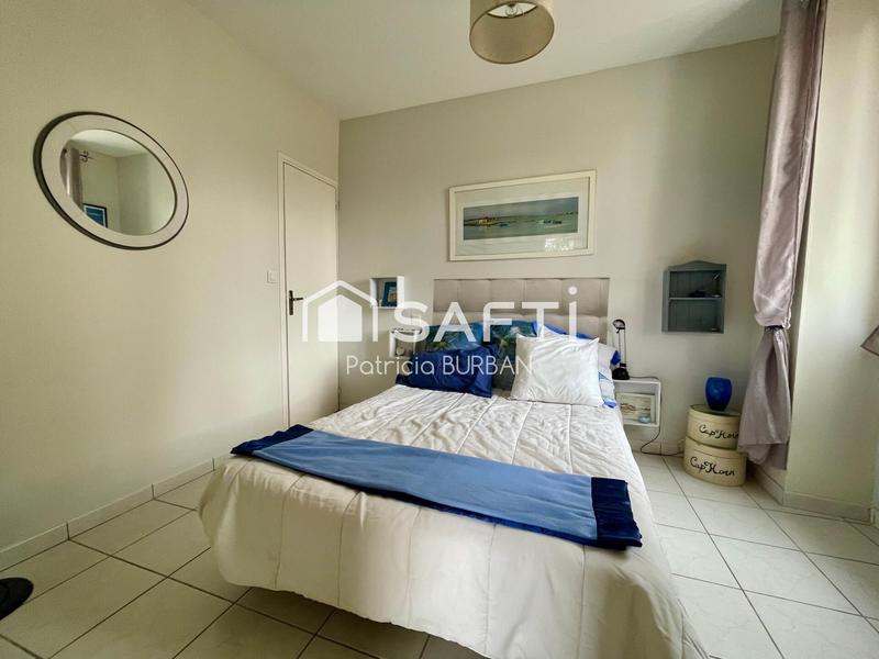 Maison - 234 m² - 8 pièces