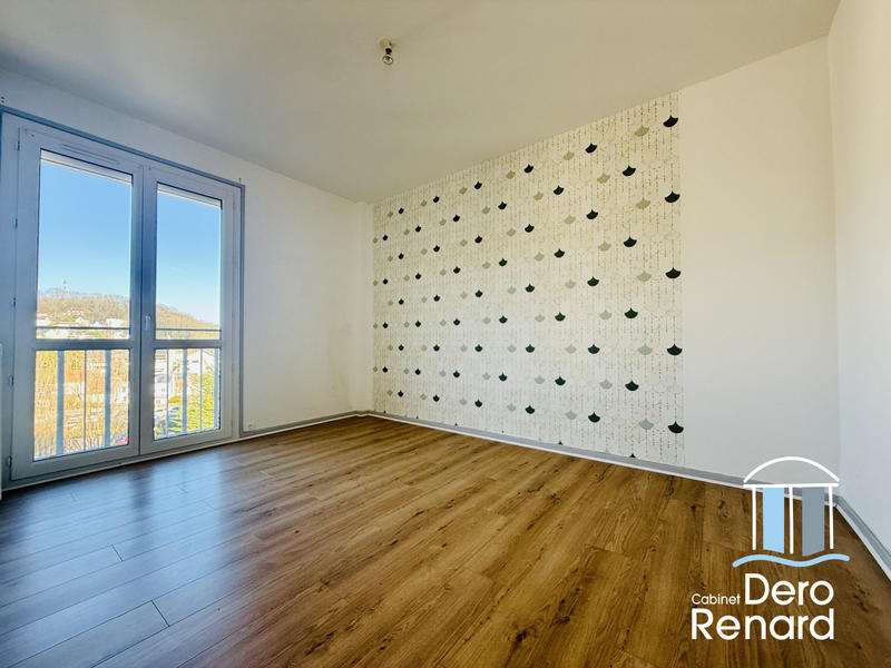 Appartement - 106 m² - 4 pièces