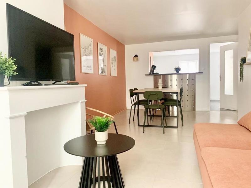 Appartement - 121 m² - 7 pièces