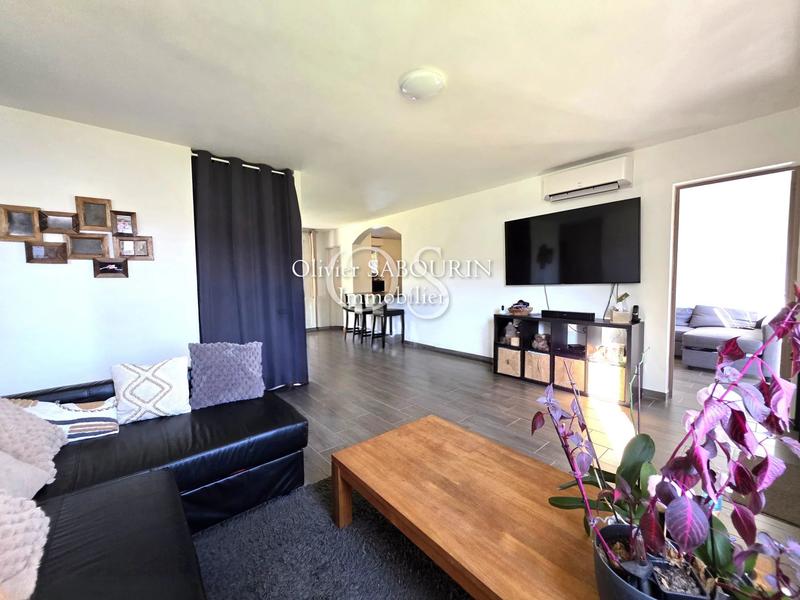 Appartement - 93 m² - 4 pièces