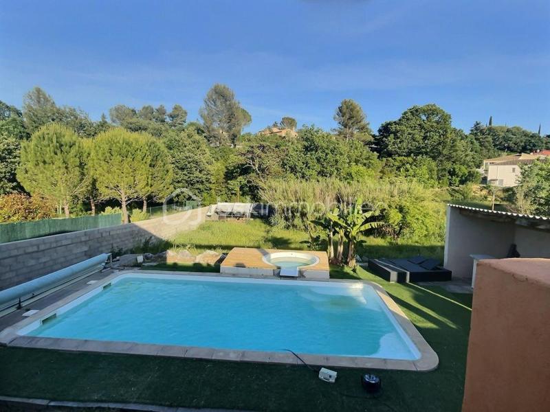 Maison - 116 m² - 4 pièces