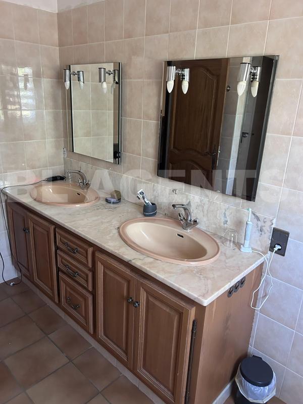 Maison traditionnelle - 150 m² - 5 pièces