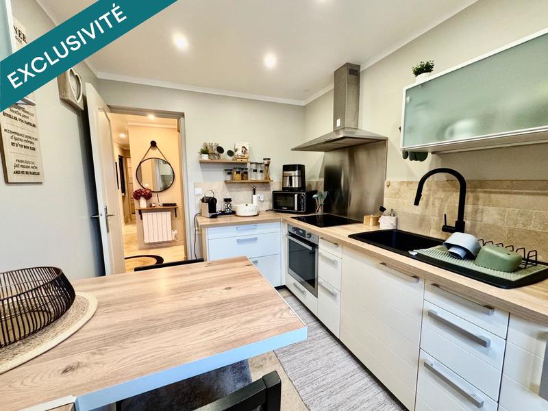 Maison - 95 m² - 5 pièces