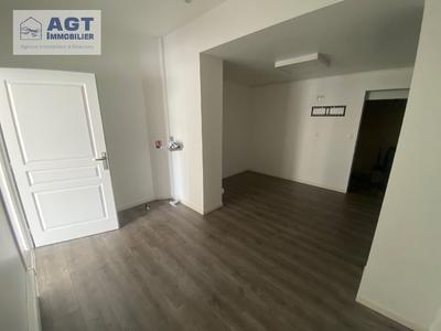 Local commercial - 37 m² - 2 pièces