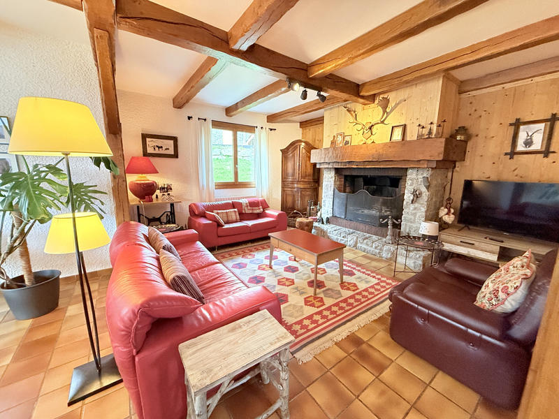 Châlet - 280 m² - 10 pièces