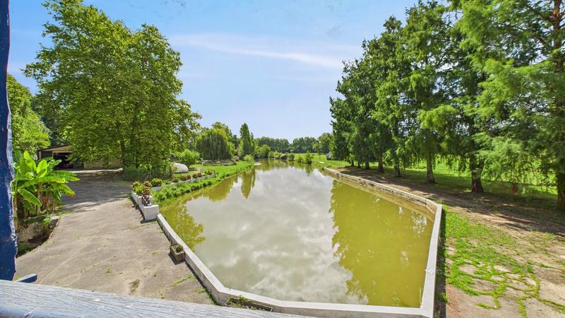 Moulin - 300 m² - 6 pièces