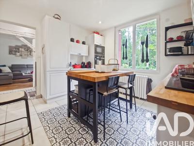 Maison - 100 m² - 4 pièces