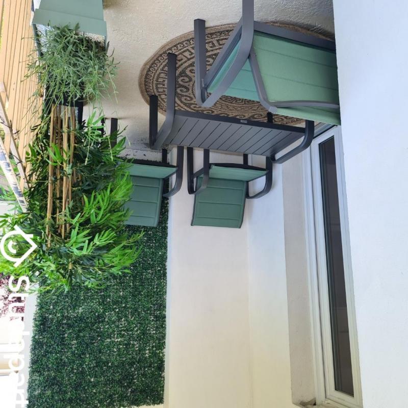 Chambre - 13 m² - 1 pièce