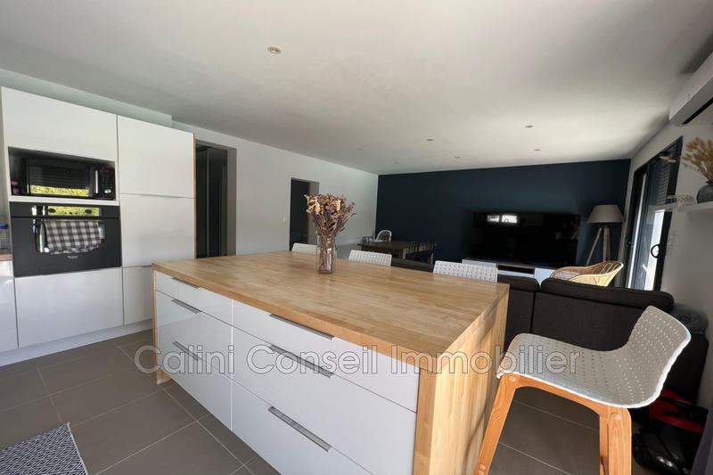 Villa - 101 m² - 5 pièces